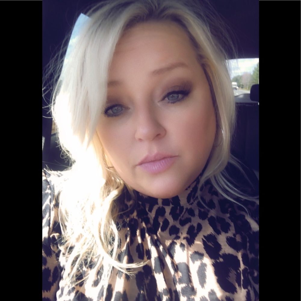 Meet your Posher, Tiffany